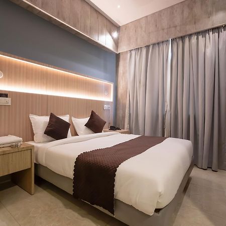 Hotel Grand Seasons- Navi Mumbai Esterno foto