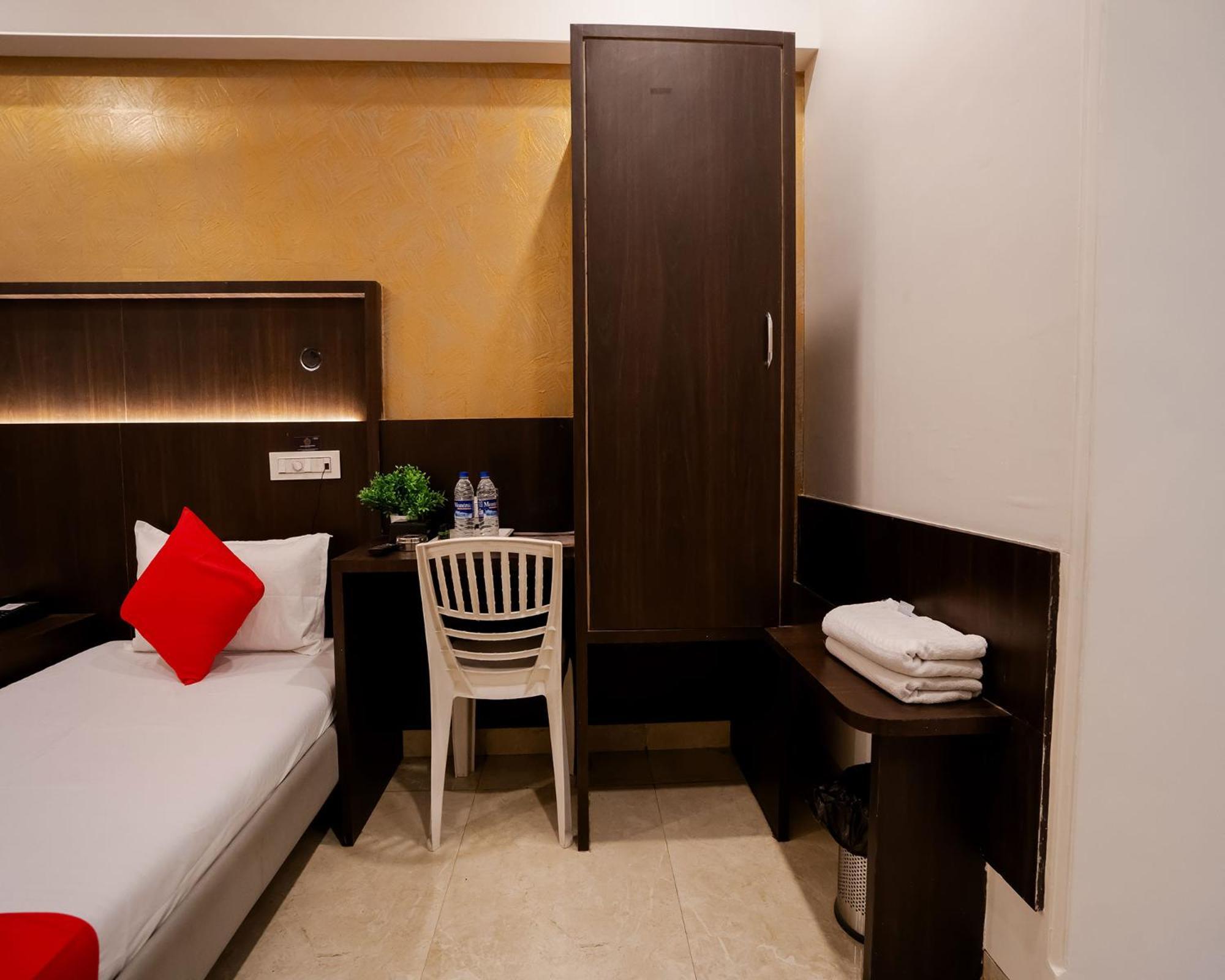 Hotel Grand Seasons- Navi Mumbai Esterno foto
