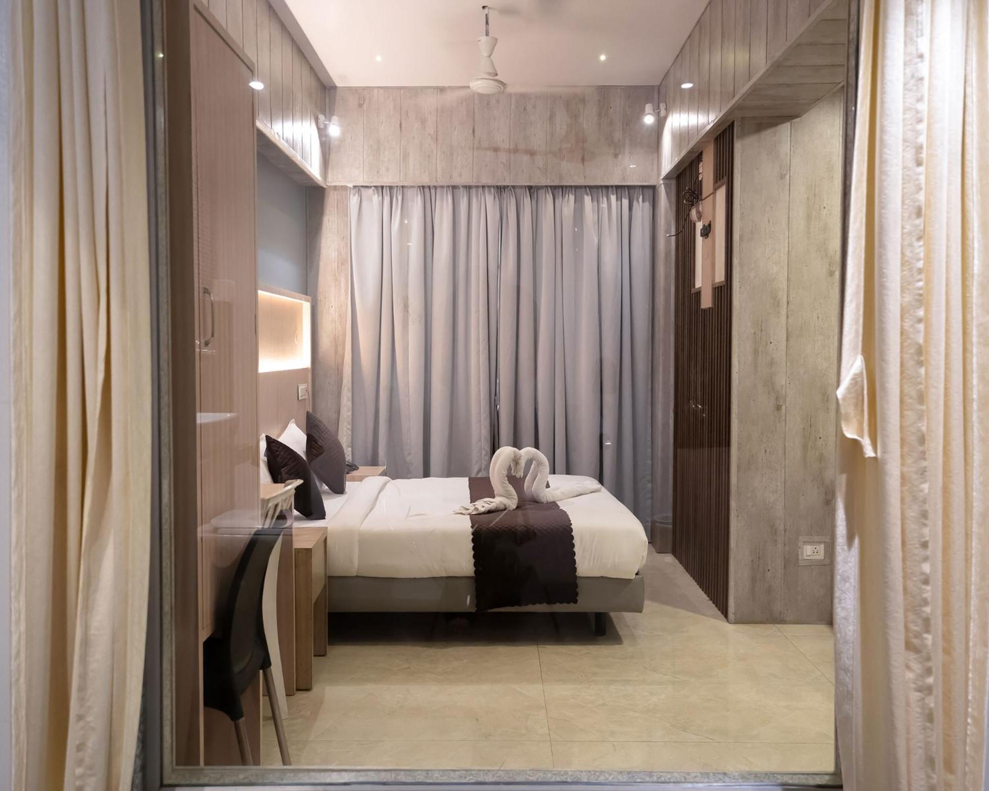 Hotel Grand Seasons- Navi Mumbai Esterno foto