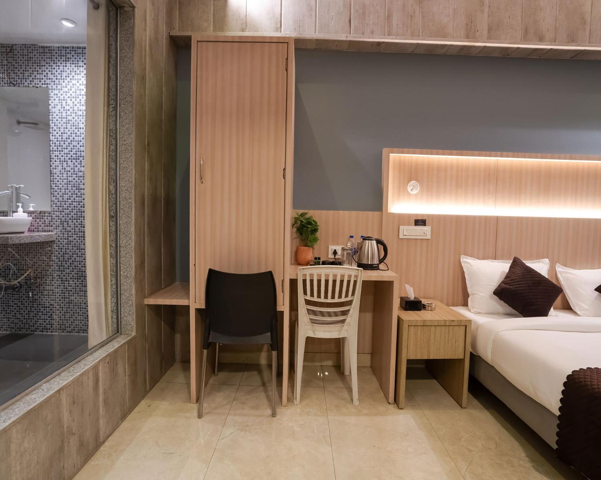 Hotel Grand Seasons- Navi Mumbai Esterno foto