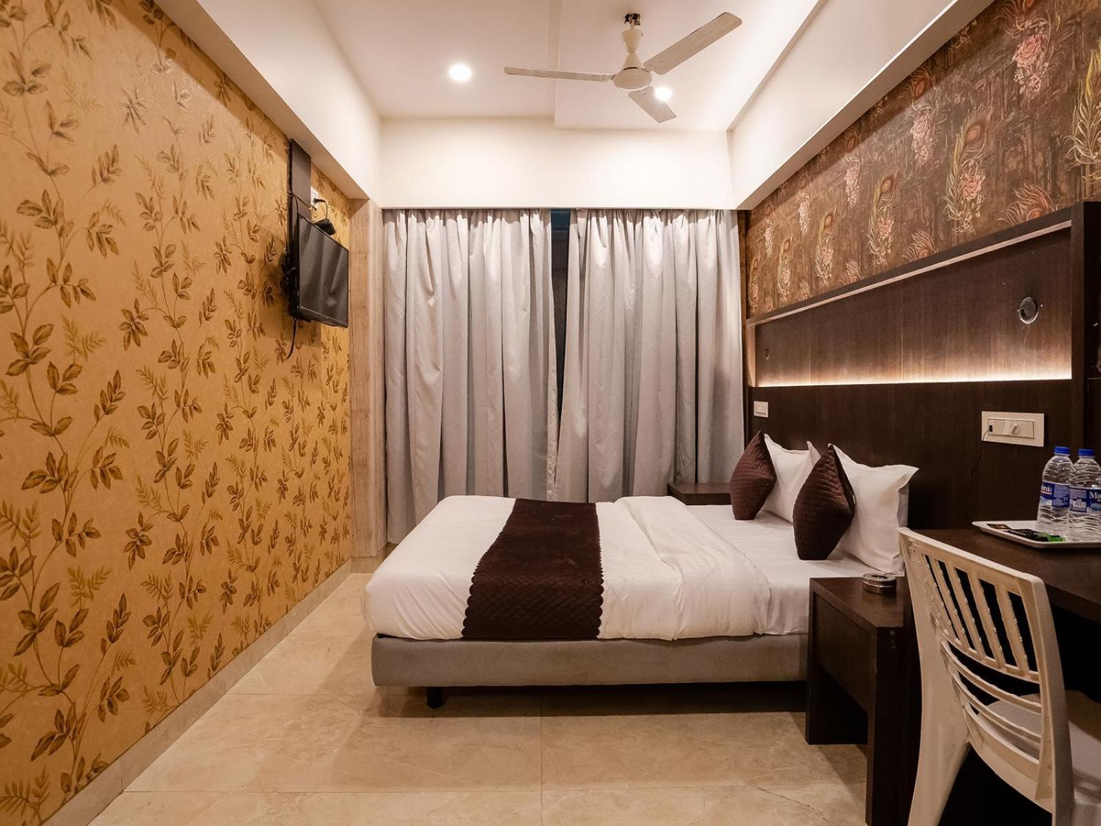 Hotel Grand Seasons- Navi Mumbai Esterno foto